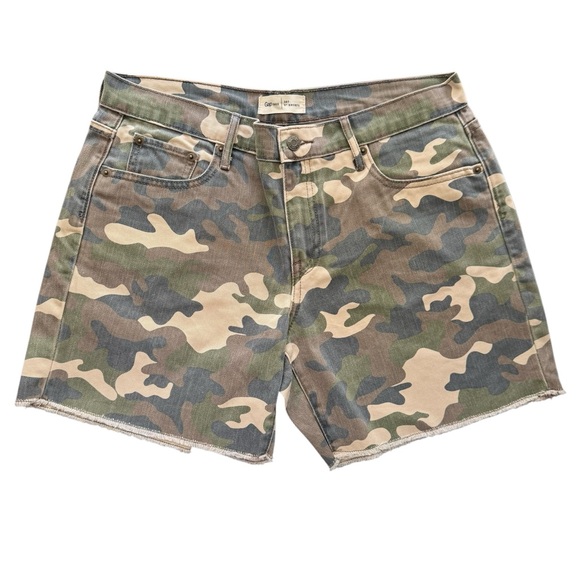 Gap 1969 Women's Camouflage Jean Midi Shorts size 30T - Picture 1 of 2